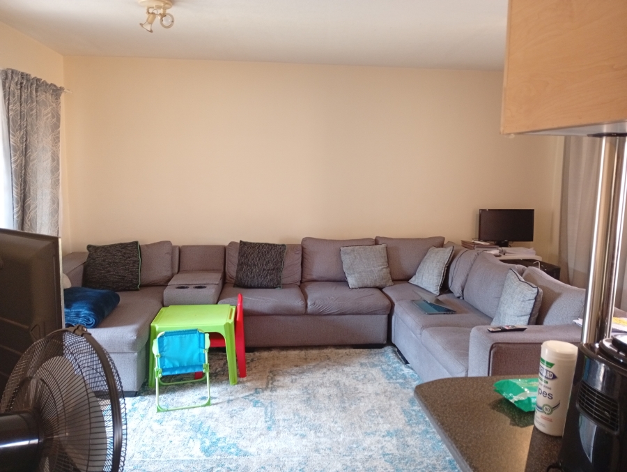 To Let 2 Bedroom Property for Rent in Equestria Gauteng