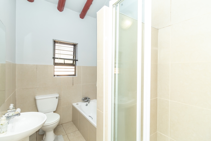 3 Bedroom Property for Sale in North Riding Gauteng