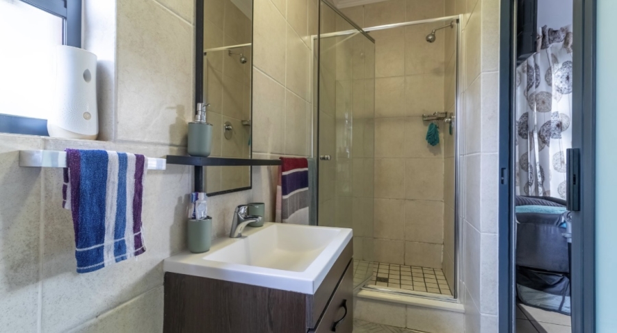 3 Bedroom Property for Sale in Oakdene Gauteng