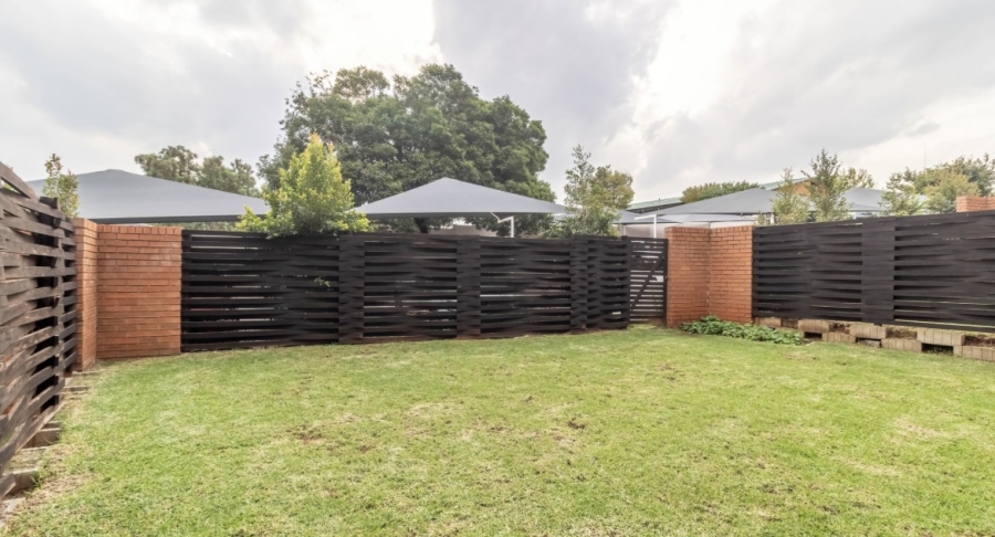 3 Bedroom Property for Sale in Oakdene Gauteng