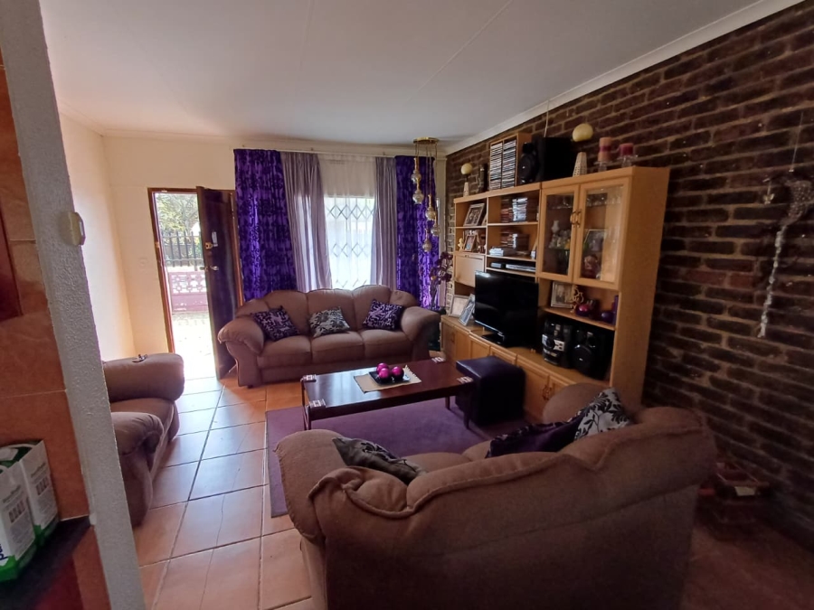 3 Bedroom Property for Sale in Randpoort Gauteng