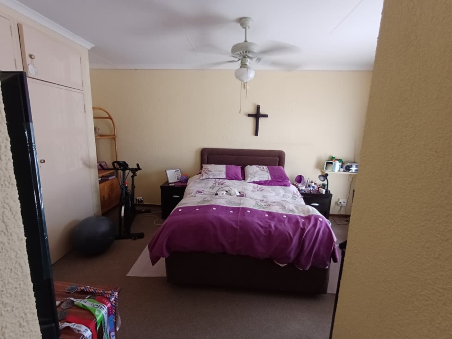 3 Bedroom Property for Sale in Randpoort Gauteng