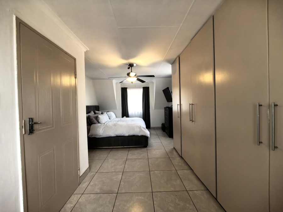 3 Bedroom Property for Sale in Boskruin Gauteng