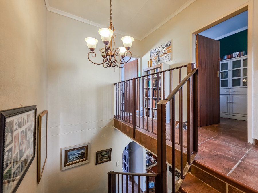 2 Bedroom Property for Sale in Garsfontein Gauteng
