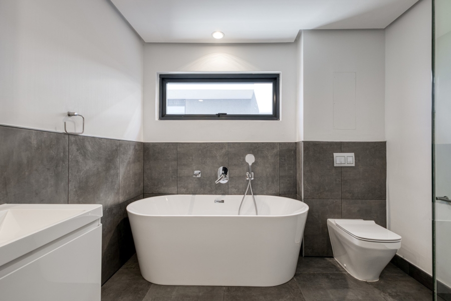 3 Bedroom Property for Sale in Illovo Gauteng