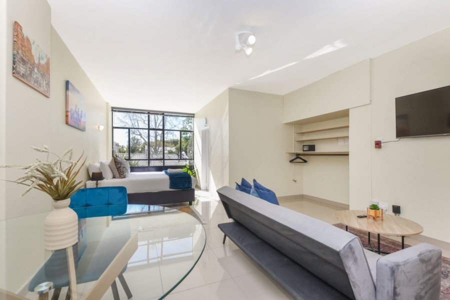 1 Bedroom Property for Sale in Illovo Gauteng