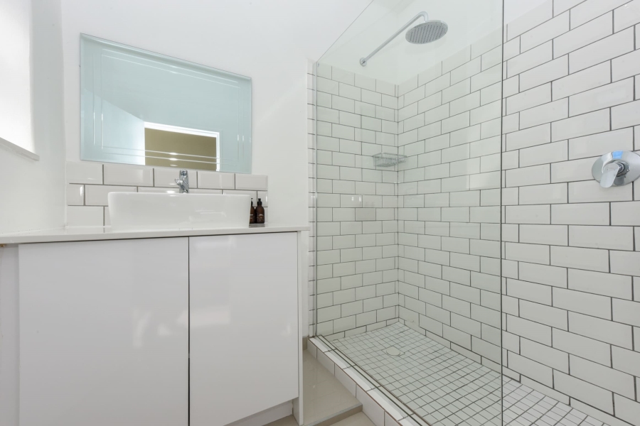 1 Bedroom Property for Sale in Illovo Gauteng