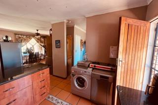 4 Bedroom Property for Sale in Hesteapark Gauteng