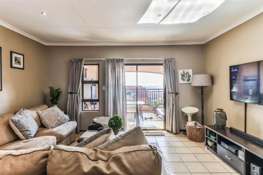 To Let 3 Bedroom Property for Rent in Sunnyrock Gauteng