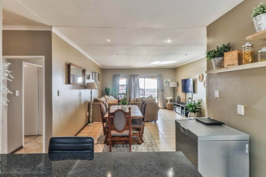 To Let 3 Bedroom Property for Rent in Sunnyrock Gauteng
