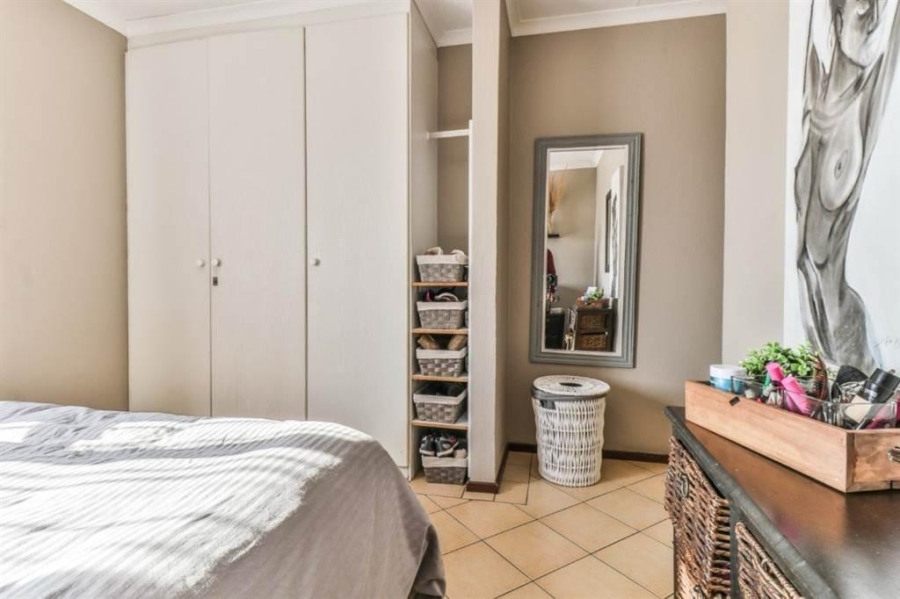To Let 3 Bedroom Property for Rent in Sunnyrock Gauteng