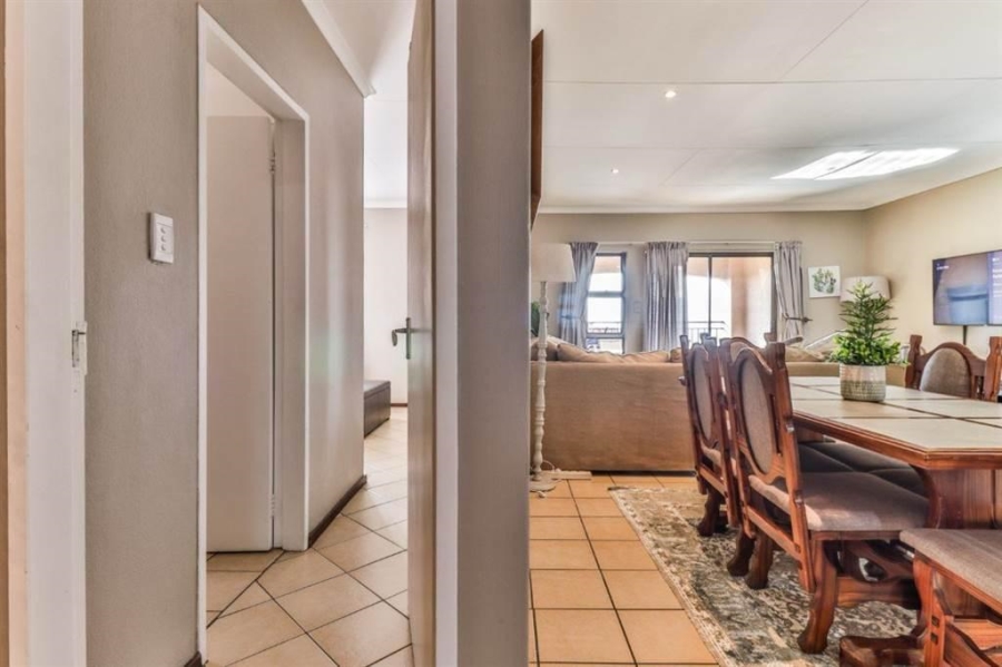 To Let 3 Bedroom Property for Rent in Sunnyrock Gauteng