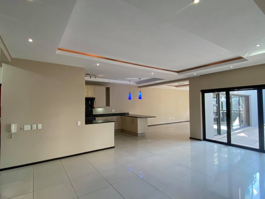 To Let 2 Bedroom Property for Rent in Atholl Gauteng