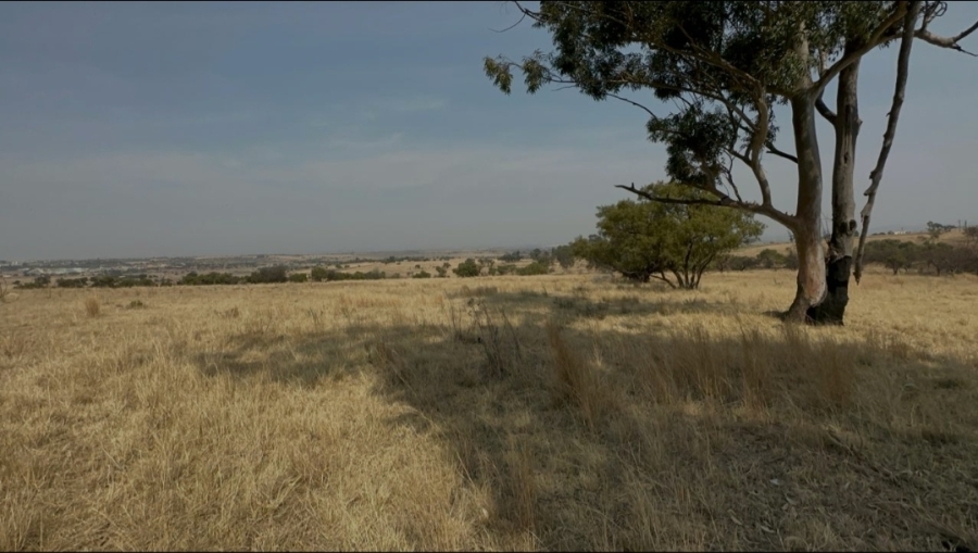 To Let commercial Property for Rent in Laezonia Gauteng