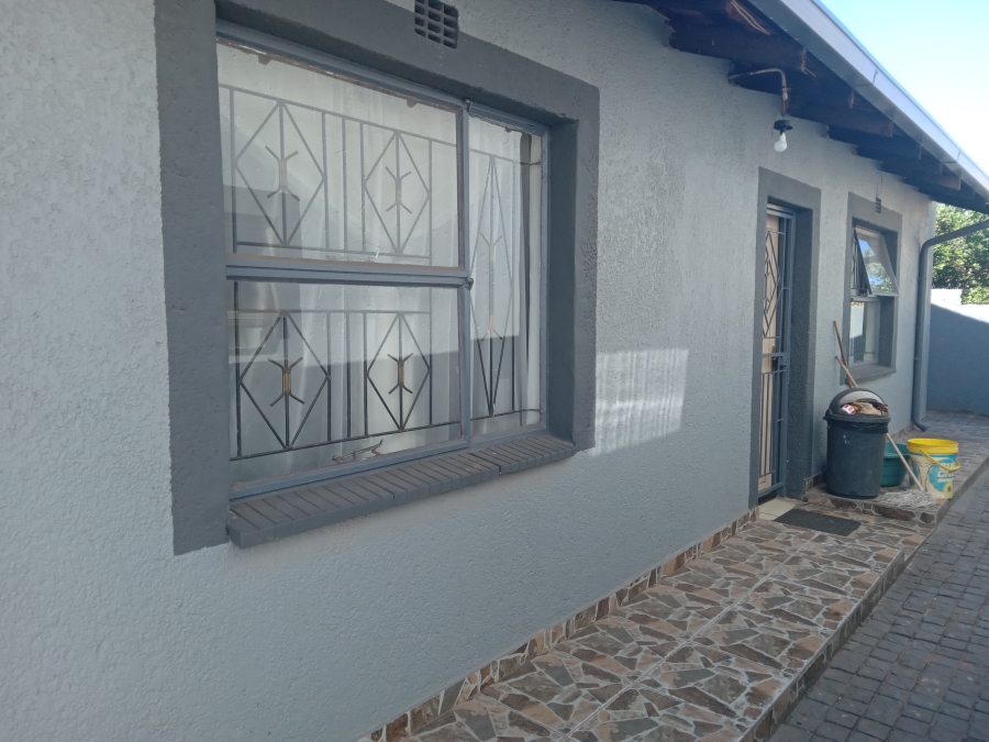 3 Bedroom Property for Sale in Vosloorus Gauteng