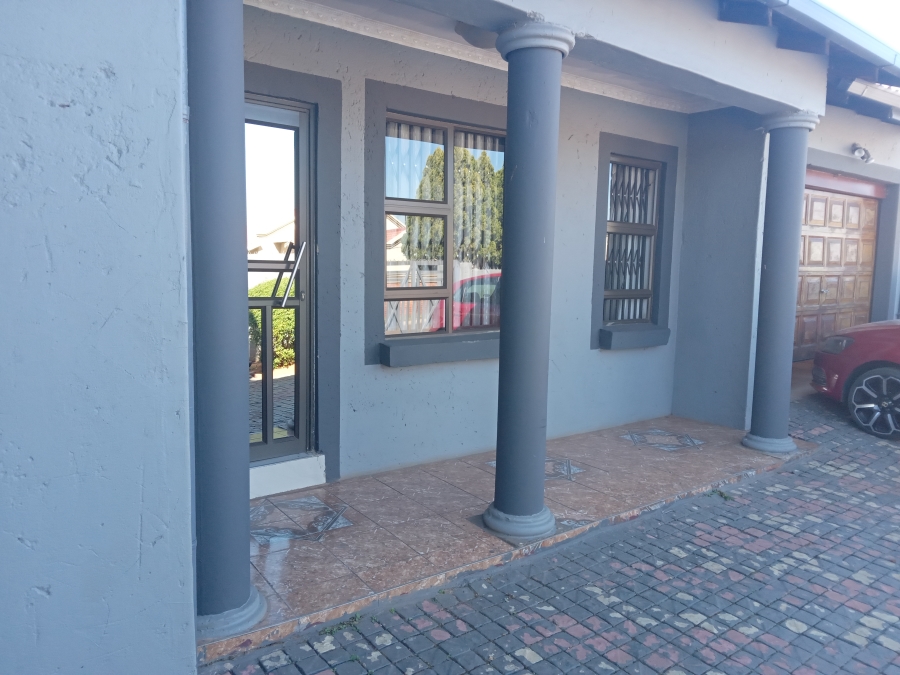 3 Bedroom Property for Sale in Vosloorus Gauteng