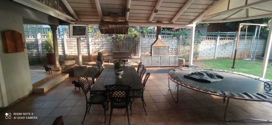 3 Bedroom Property for Sale in Magalieskruin Gauteng