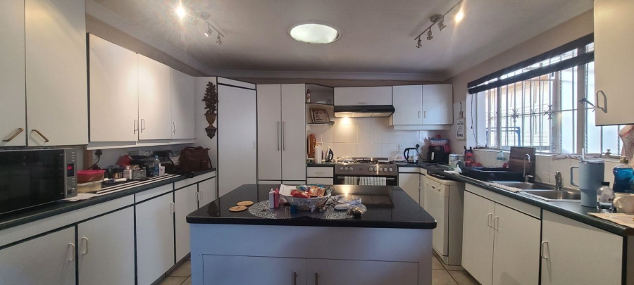 5 Bedroom Property for Sale in Edendale Gauteng