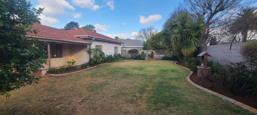 5 Bedroom Property for Sale in Edendale Gauteng