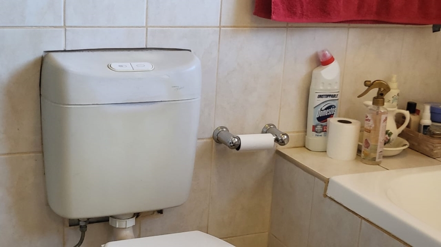 2 Bedroom Property for Sale in Groblerpark Gauteng