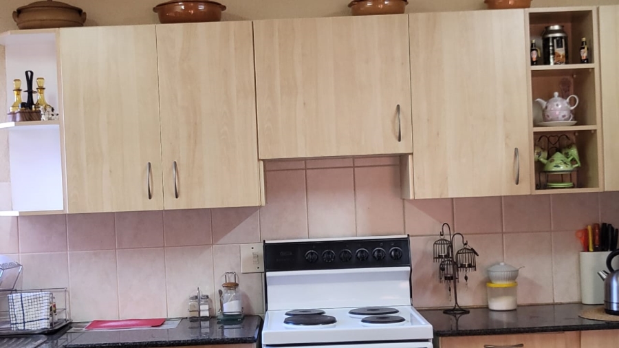 2 Bedroom Property for Sale in Groblerpark Gauteng