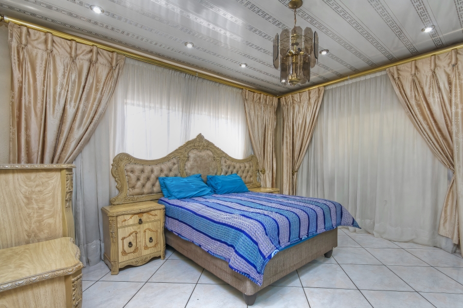3 Bedroom Property for Sale in Lenasia Gauteng