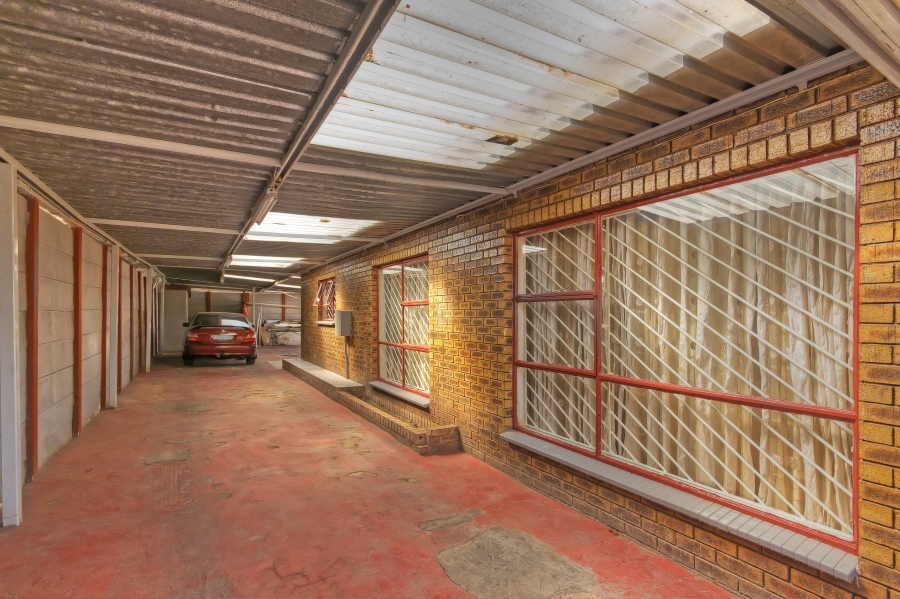 3 Bedroom Property for Sale in Lenasia Gauteng