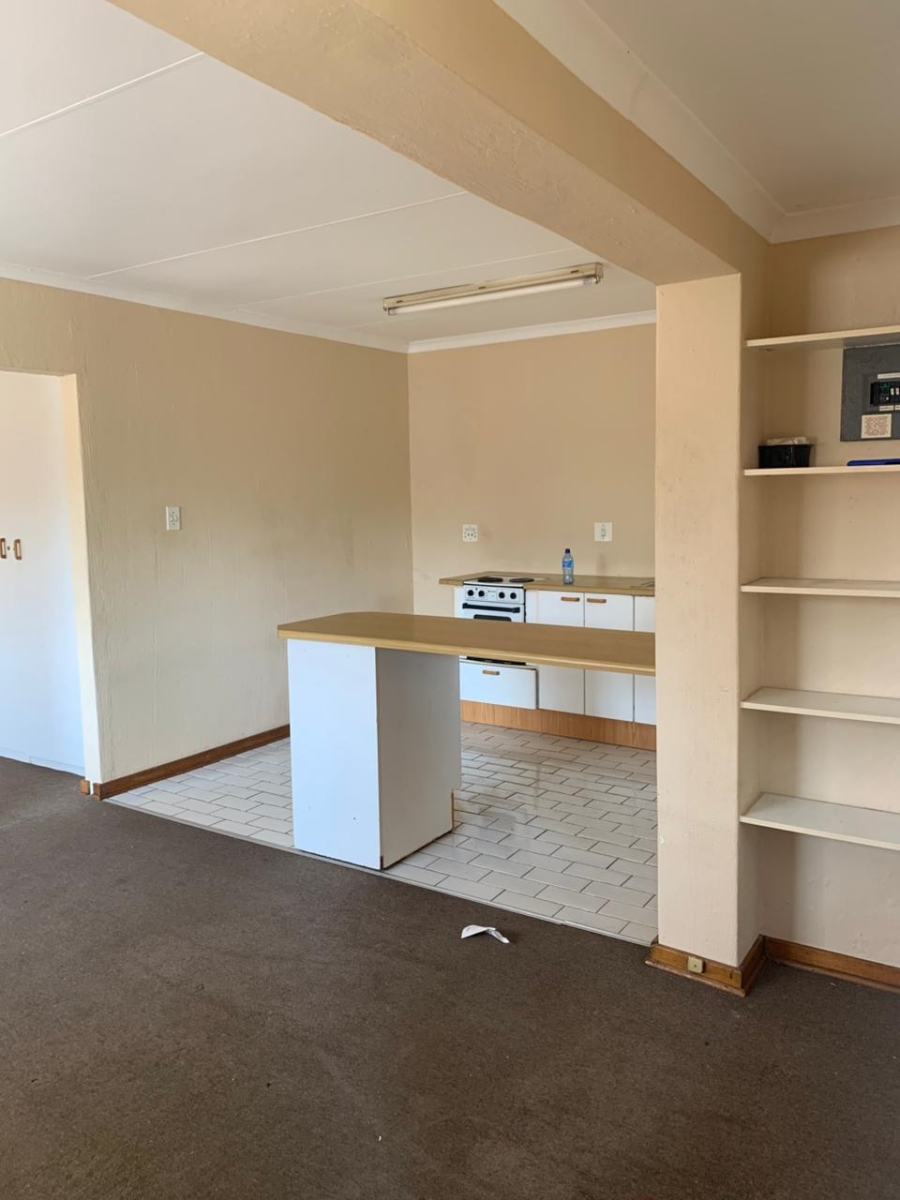 To Let 1 Bedroom Property for Rent in Observatory Gauteng
