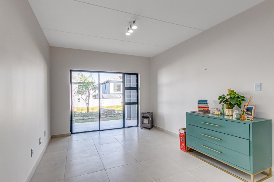 To Let 2 Bedroom Property for Rent in Craigavon Gauteng
