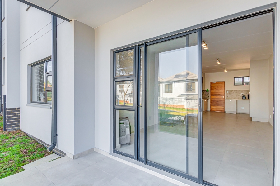 To Let 2 Bedroom Property for Rent in Craigavon Gauteng