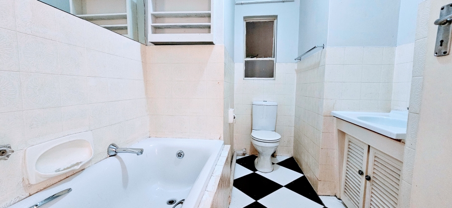 4 Bedroom Property for Sale in Three Rivers Proper Gauteng