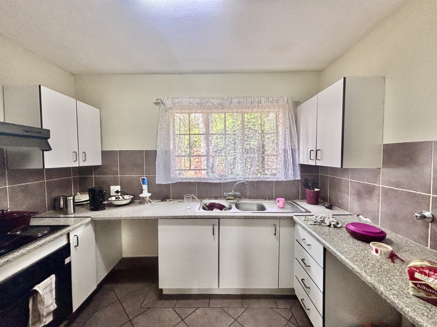 2 Bedroom Property for Sale in Wapadrand Gauteng