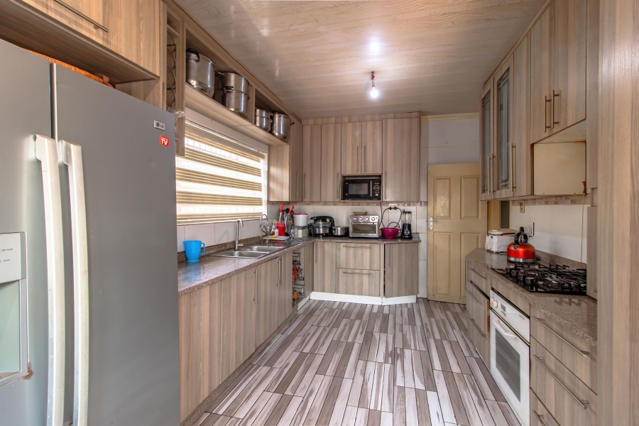 4 Bedroom Property for Sale in South Hills Gauteng