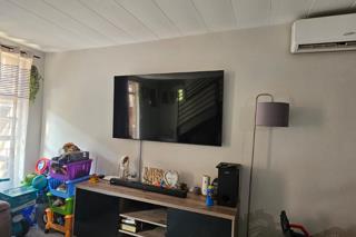 2 Bedroom Property for Sale in Pretoria North Gauteng