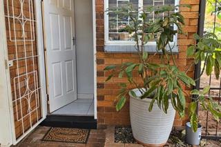 2 Bedroom Property for Sale in Pretoria North Gauteng