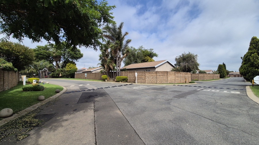 3 Bedroom Property for Sale in Eden Glen Gauteng