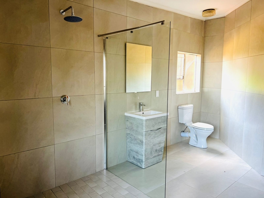 5 Bedroom Property for Sale in Monument Park Gauteng