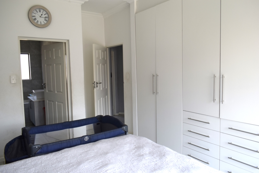 3 Bedroom Property for Sale in Helderwyk Gauteng