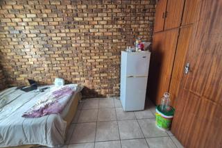 2 Bedroom Property for Sale in Pretoria North Gauteng