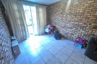 2 Bedroom Property for Sale in Pretoria North Gauteng