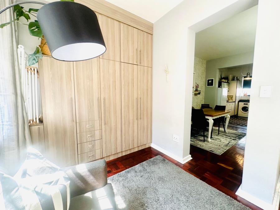 1 Bedroom Property for Sale in Rosebank Gauteng