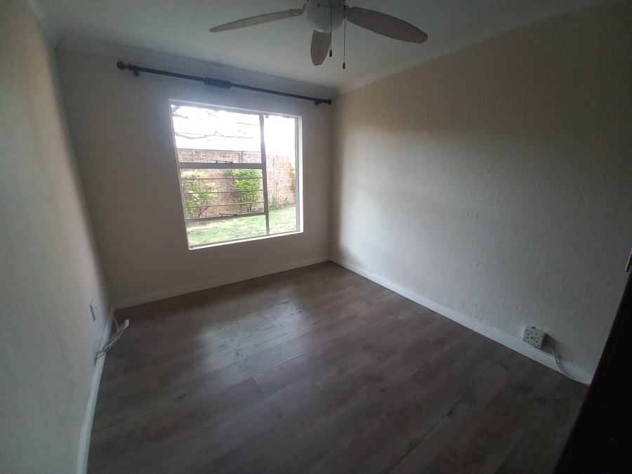 3 Bedroom Property for Sale in Illiondale Gauteng