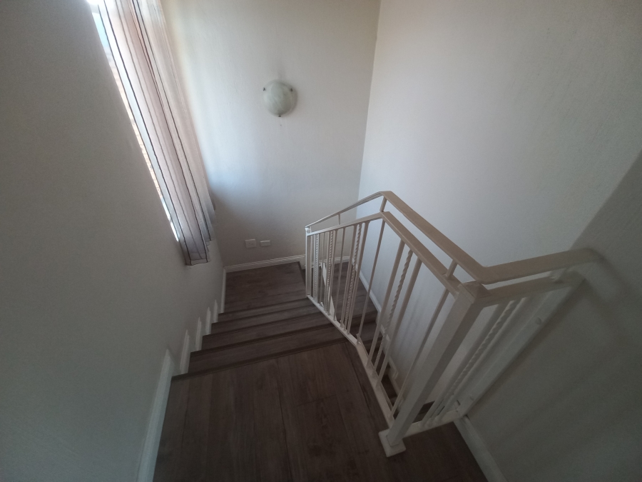 3 Bedroom Property for Sale in Illiondale Gauteng