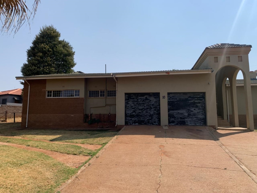 3 Bedroom Property for Sale in Hillshaven Gauteng
