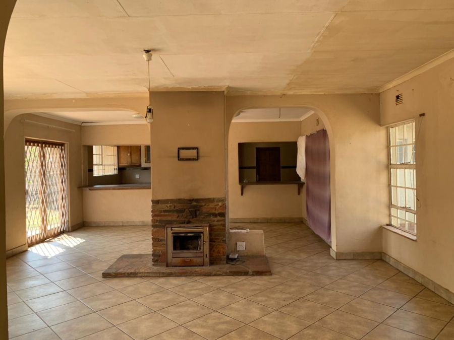 3 Bedroom Property for Sale in Hillshaven Gauteng