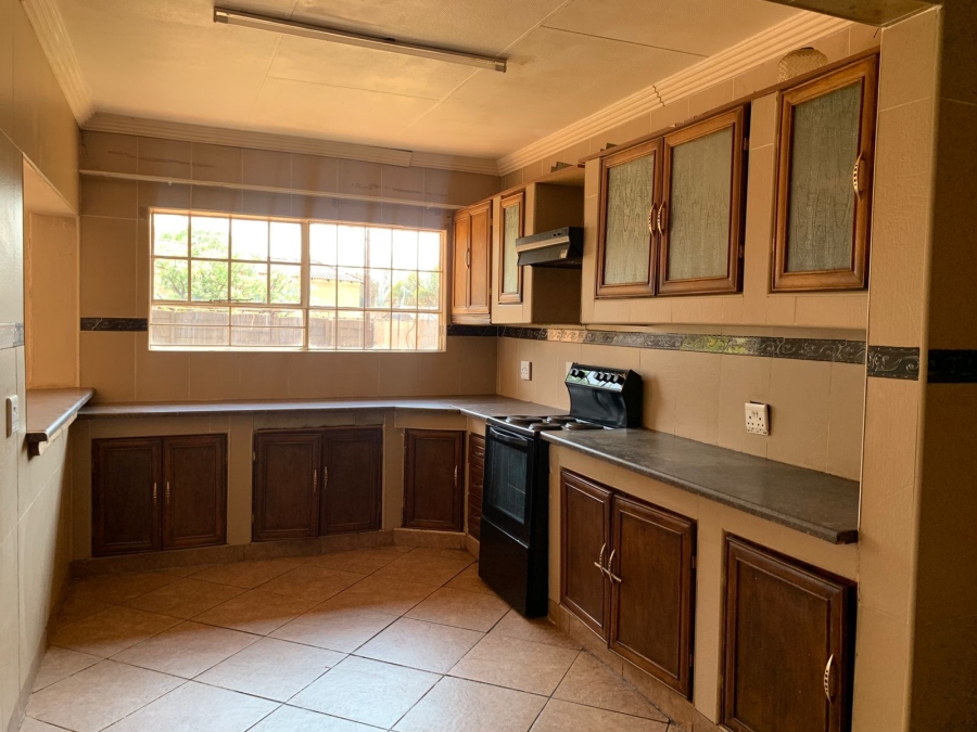 3 Bedroom Property for Sale in Hillshaven Gauteng