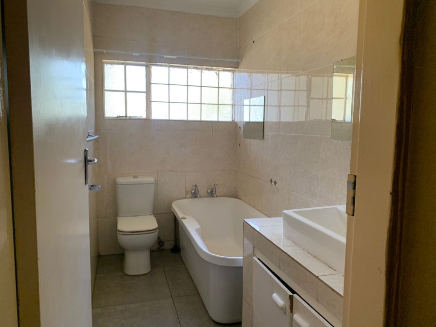 3 Bedroom Property for Sale in Hillshaven Gauteng