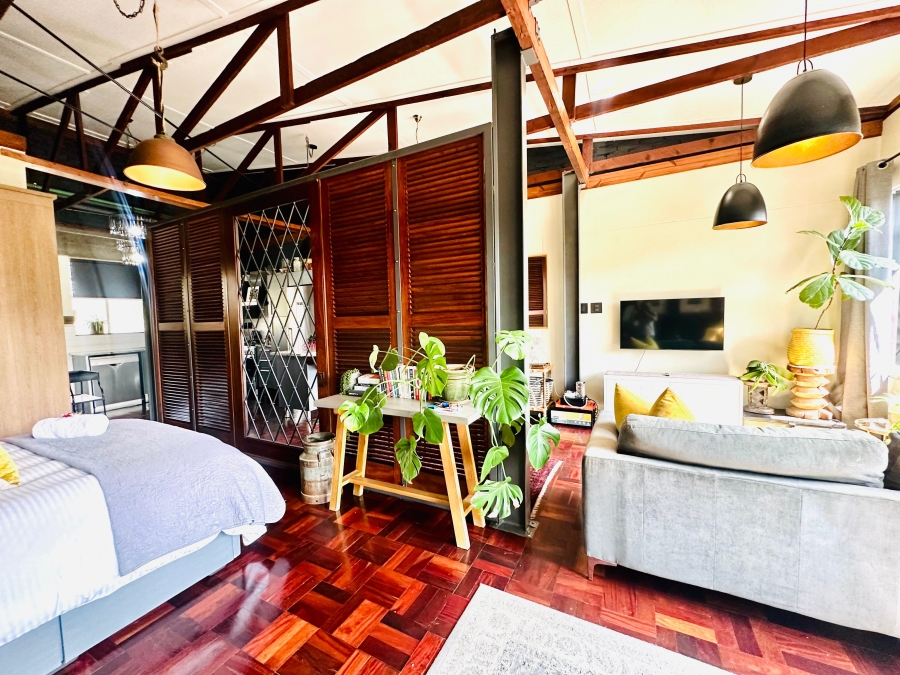 1 Bedroom Property for Sale in Rosebank Gauteng