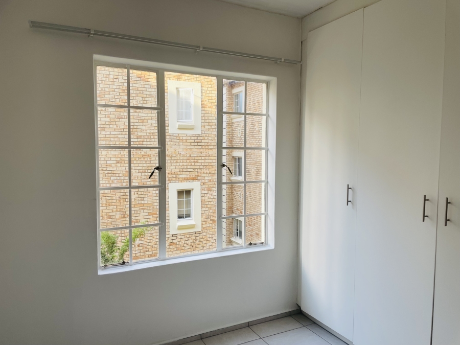 To Let 2 Bedroom Property for Rent in North Riding Gauteng