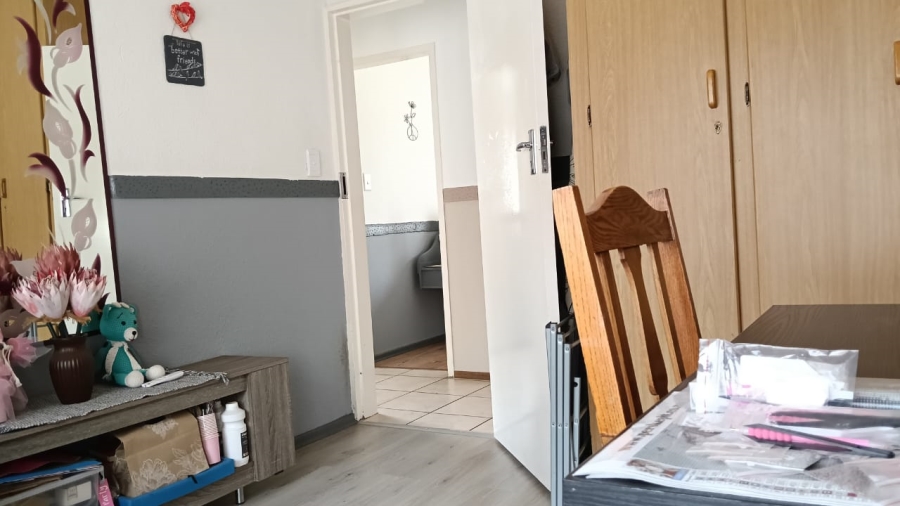4 Bedroom Property for Sale in Eike Park Gauteng